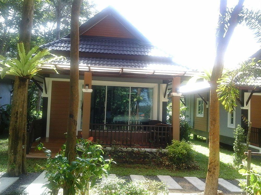 Phutara Lanta Resort - Sha Extra Plus Koh Lanta Exterior photo